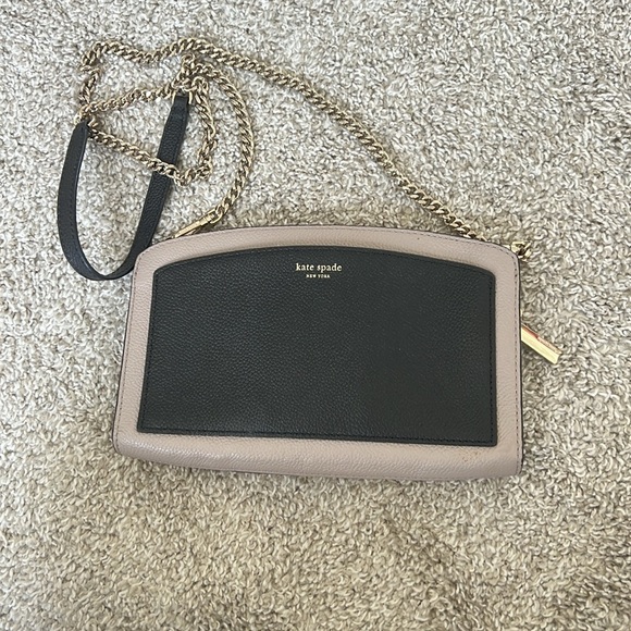 Kate Spade New York Crossbody Bag - Picture 4 of 9